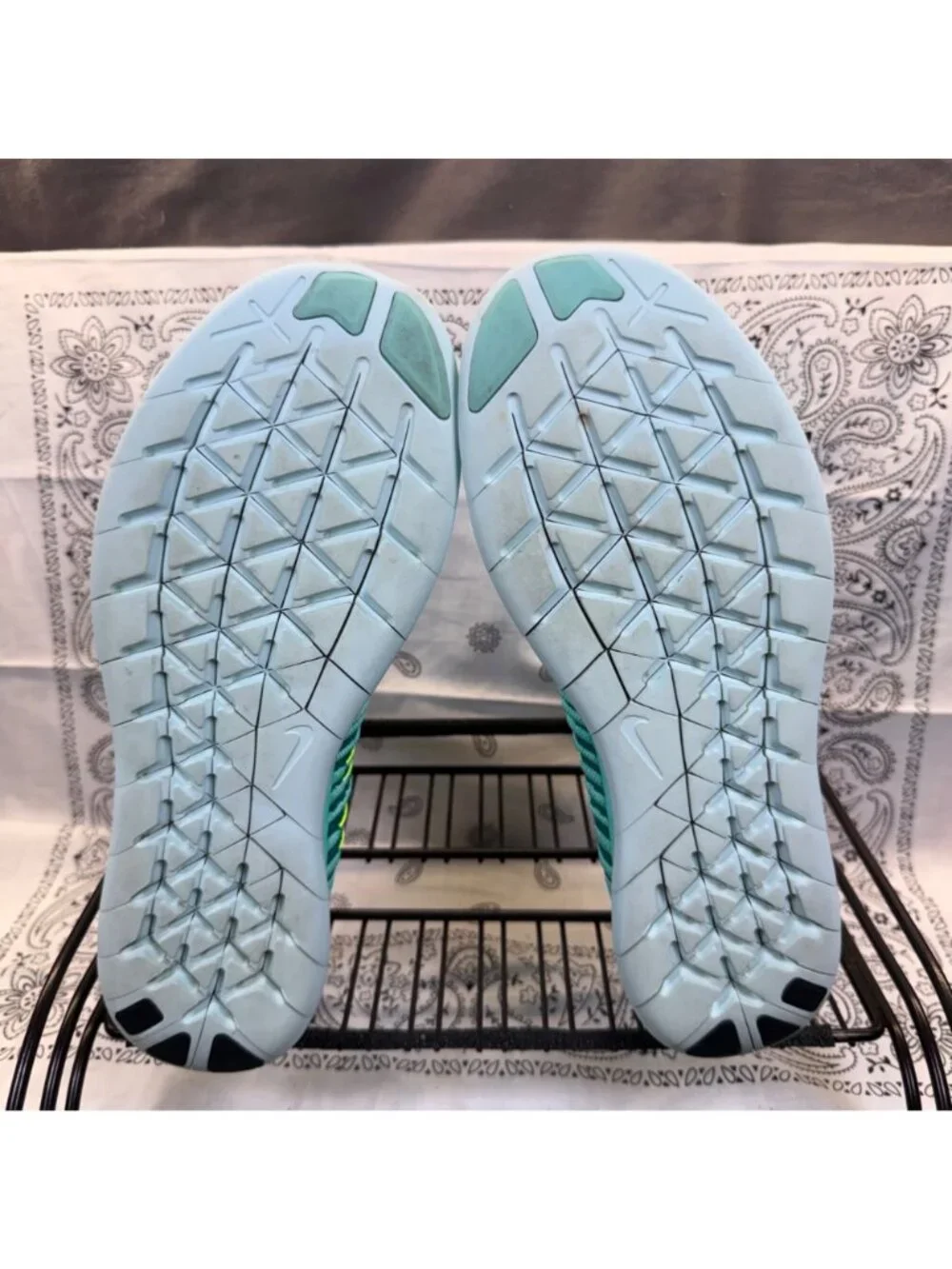 Nike Free RN Flyknit Running Shoes Hyper Turquoise 831070-307 Womens Sz 8.5 EUC